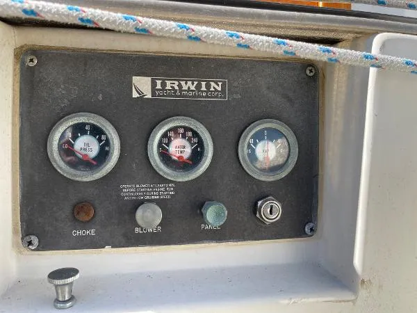 Slide: The Image of Irwin 30 1975 - 10