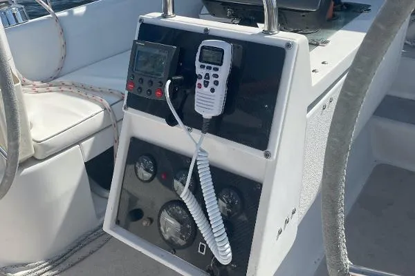 Slide: The Image of Catalina 400 MK II 1999 - 7