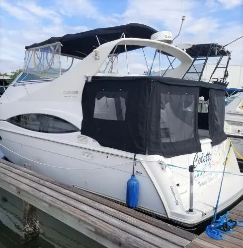 Slide: The Image of Carver Yachts Mariner Three Fifty 2000 - 0
