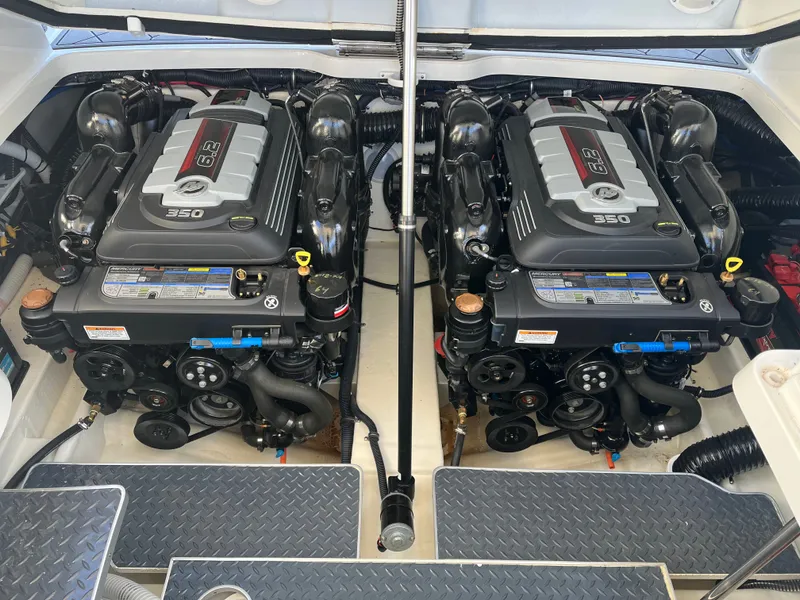 Slide: The Image of Dual engines in 2024 Formula 330 CBR boat. - 12