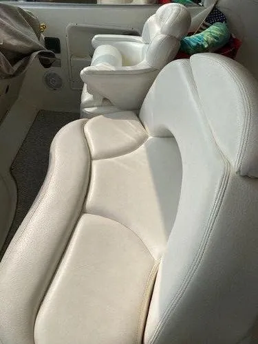 Slide: The Image of Sea Ray 380 Sundancer 1999 - 6
