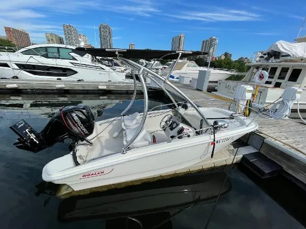 Slide: The Image of Boston Whaler 130 Super Sport 2019 - 2