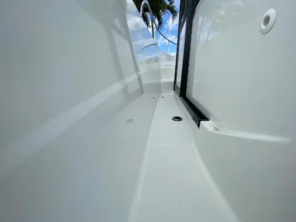 Slide: The Image of Jeanneau 795 Sport 2020 - 11