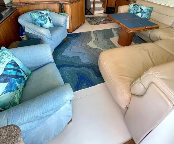 Slide: The Image of Bayliner 4788 Pilothouse Motoryacht 1999 - 3