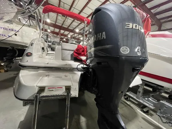 Slide: The Image of Rinker Q5 2017 - 3