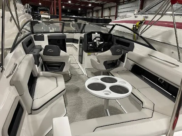 Slide: The Image of Rinker Q5 2017 - 9