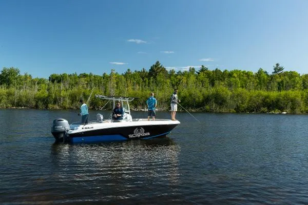 Slide: The Image of Wellcraft 202 Fisherman 2022 - 3