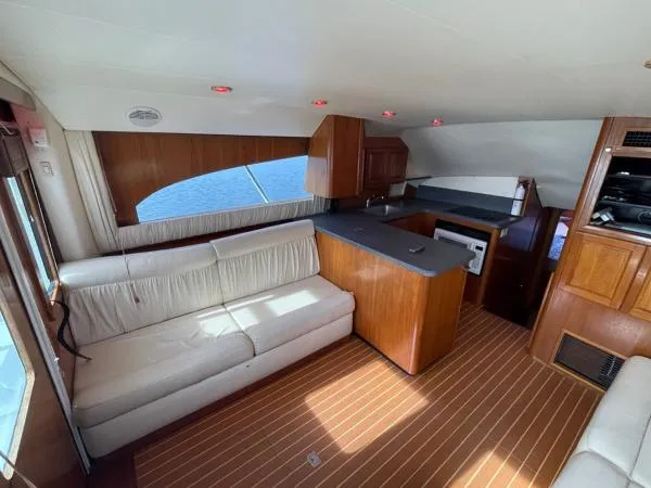 Slide: The Image of Luhrs 40 Convertible 2002 - 4