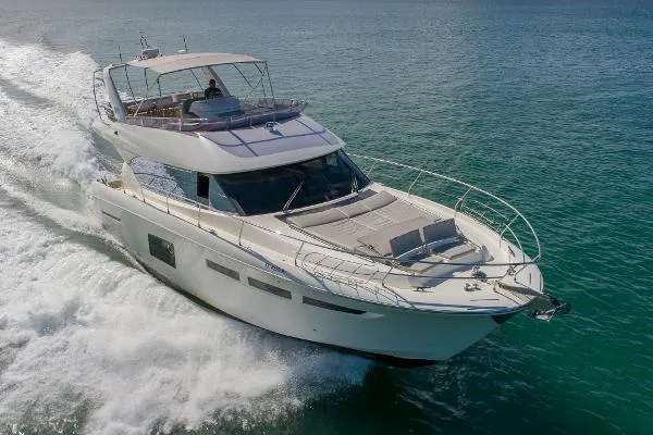 Slide: The Image of Prestige 620 2013 - 1