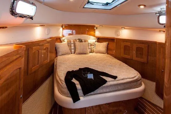 Slide: The Image of Legacy 32 Express 2008 - 4