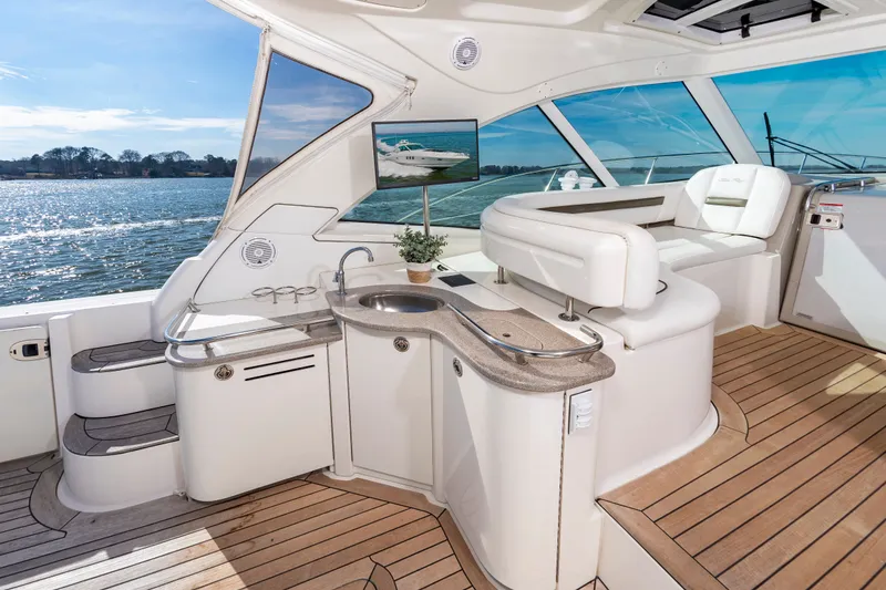Slide: The Image of Sea Ray 48 Sundancer 2007 - 12
