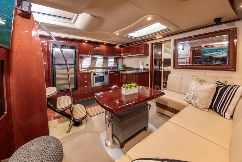 Slide: The Image of Sea Ray 48 Sundancer 2007 - 17