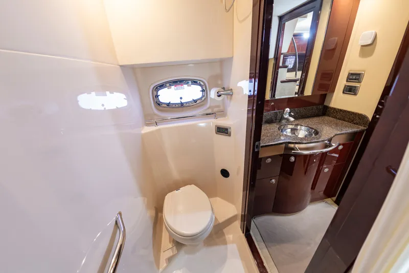 Slide: The Image of Sea Ray 48 Sundancer 2007 - 34