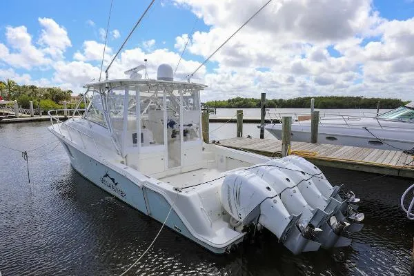 Slide: The Image of SeaVee 43 Express 2010 - 1