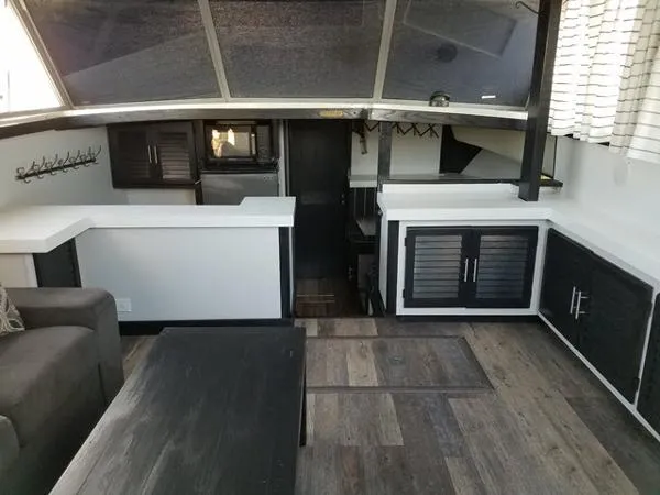 Slide: The Image of Silverton 40 Aft Cabin 1988 - 2