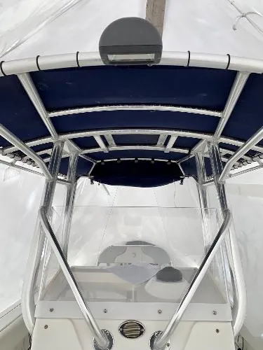 Slide: The Image of Edgewater 245CC 2010 - 8