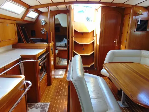 Slide: The Image of Jeanneau Sun Odyssey 1991 - 6