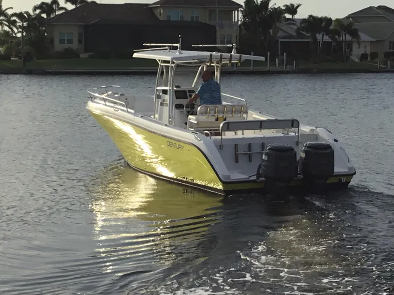 Slide: The Image of Century 3200 Center Console 2005 - 4