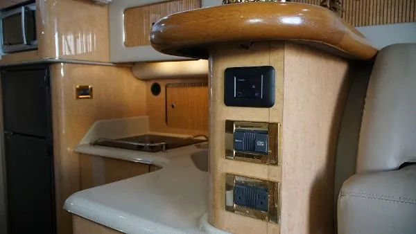 Slide: The Image of Sea Ray 400 Sedan Bridge 1998 - 9