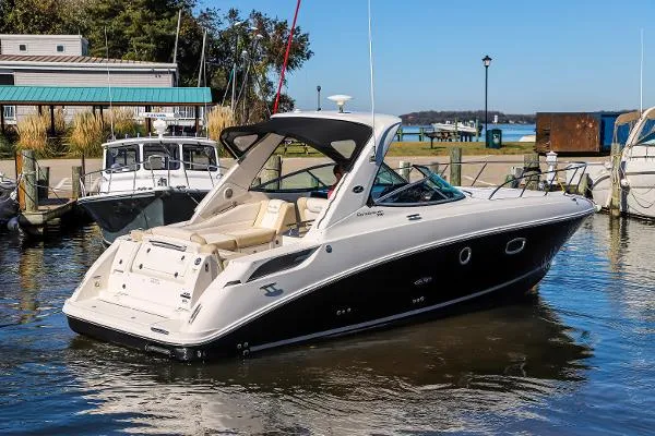 Slide: The Image of Sea Ray 310 Sundancer 2013 - 3