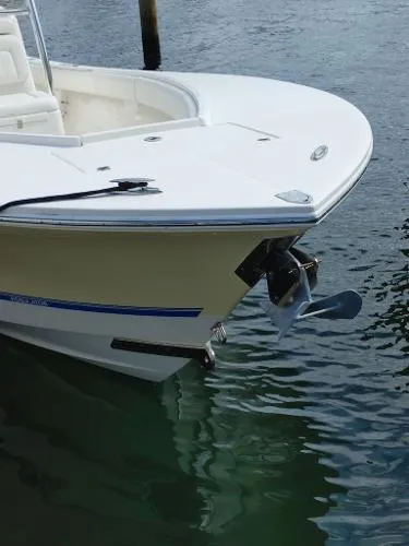 Slide: The Image of Regulator Marine 32 Forward Seating 2012 - 8