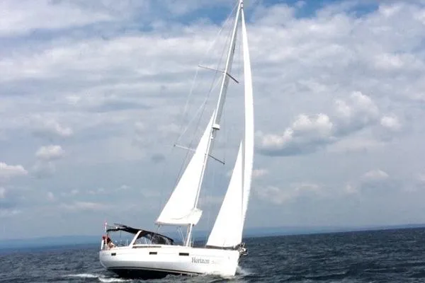 Slide: The Image of Beneteau 45 Oceanis 2012 - 4