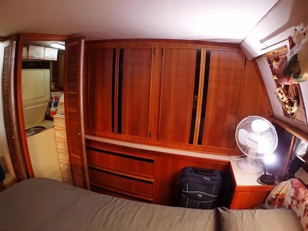 Slide: The Image of Sea Ray 440 Aft Cabin 1989 - 11