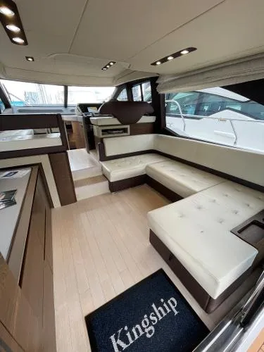 Slide: The Image of Azimut 50 fly 2015 - 4