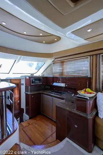 Slide: The Image of Sea Ray 520 Sedan Bridge 2007 - 11