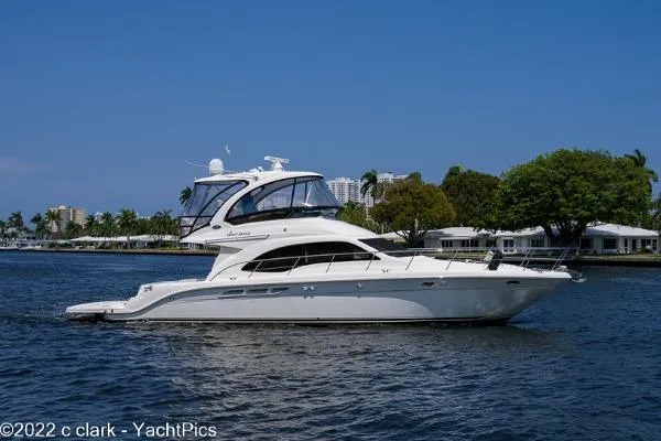 Slide: The Image of Sea Ray 520 Sedan Bridge 2007 - 2