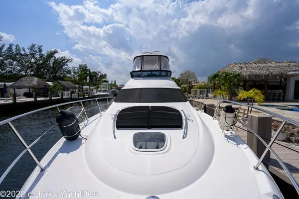 Slide: The Image of Sea Ray 520 Sedan Bridge 2007 - 4