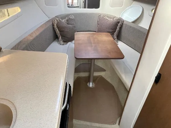Slide: The Image of Sea Ray 260 Sundancer 2016 - 1