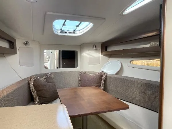 Slide: The Image of Sea Ray 260 Sundancer 2016 - 3