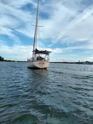 Slide: The Image of Island Packet 35 1994 - 4