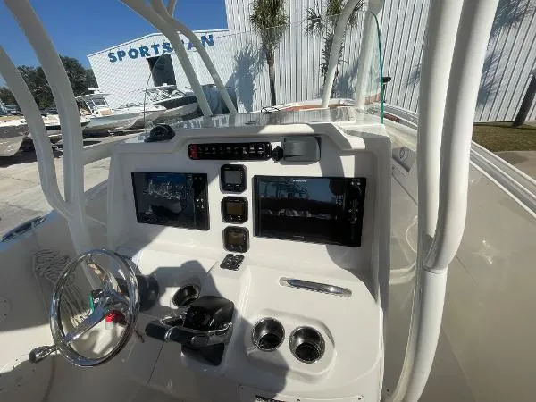 Slide: The Image of Sailfish 290 CC 2014 - 8