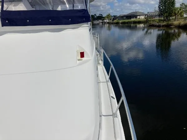 Slide: The Image of Mainship 34 Motor Yacht 1996 - 6