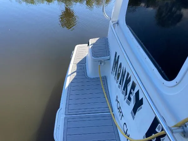 Slide: The Image of Mainship 34 Motor Yacht 1996 - 7