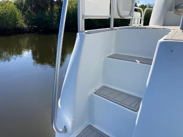 Slide: The Image of Mainship 34 Motor Yacht 1996 - 8