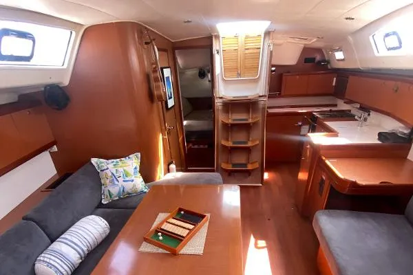 Slide: The Image of Beneteau 43 2010 - 11