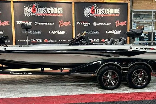 The Image of 2018 Ranger Z520L boat on display at Angler's Choice showroom. - 0