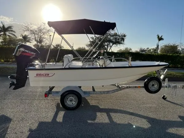 Slide: The Image of Boston Whaler 130 Sport 2007 - 0