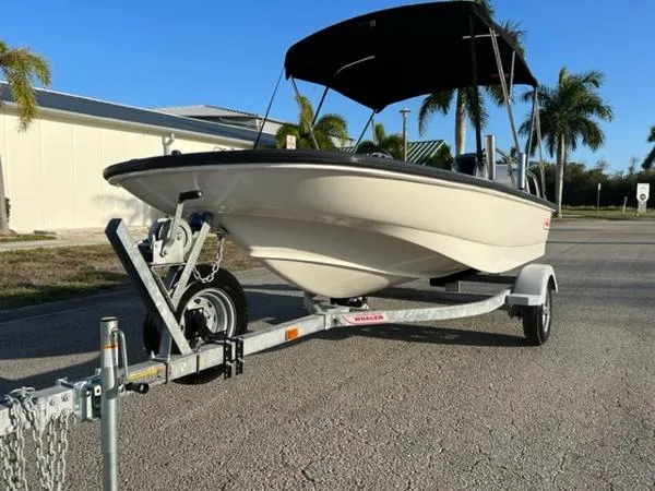 Slide: The Image of Boston Whaler 130 Sport 2007 - 10