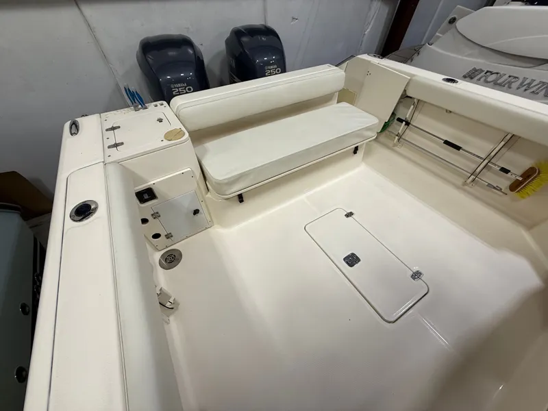 Slide: The Image of Interior of a 2008 Pursuit OS 285 Offshore boat. - 3