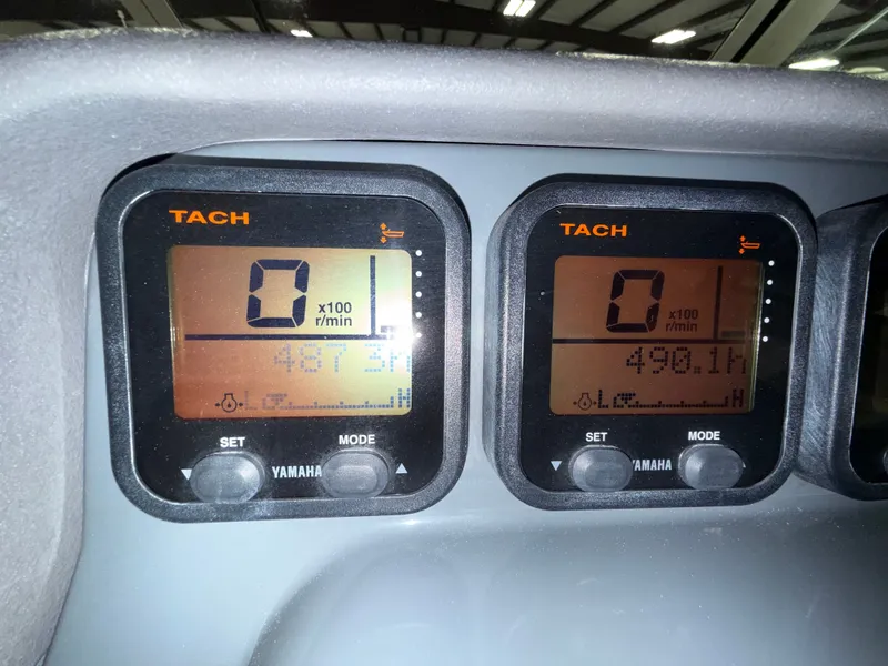 Slide: The Image of Yamaha tachometer on 2008 Pursuit OS 285 Offshore boat. - 8