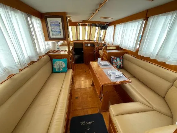 Slide: The Image of Grand Banks 32 Sedan 1990 - 5
