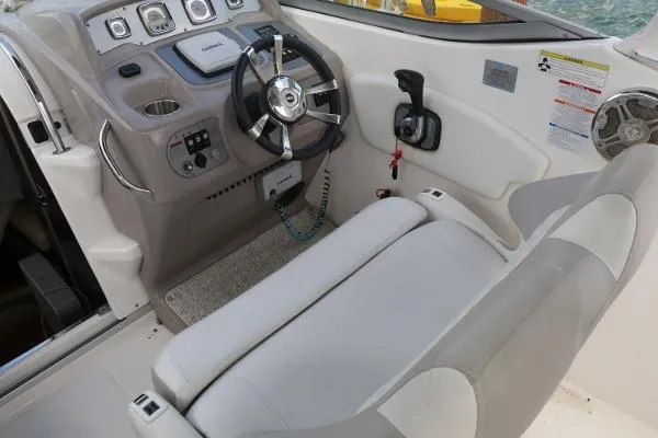 Slide: The Image of Chaparral 270 Signature 2013 - 5