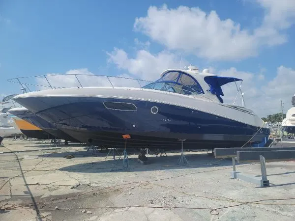 Slide: The Image of Sea Ray 350 Sundancer 2009 - 0
