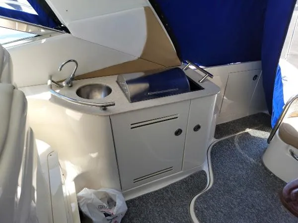 Slide: The Image of Sea Ray 350 Sundancer 2009 - 9