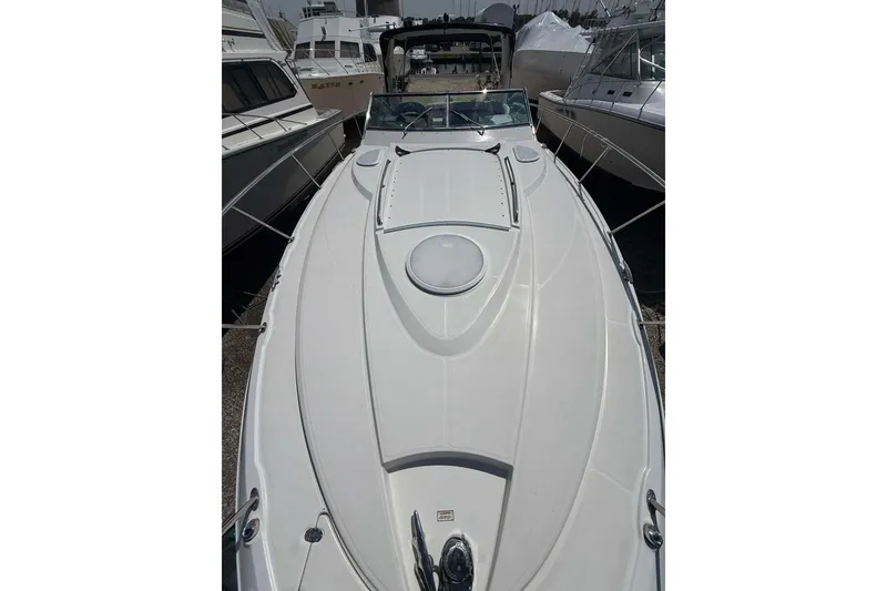 Slide: The Image of Monterey 350 Sport Yacht 2006 - 15