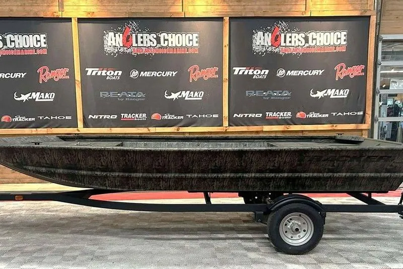 The Image of 2024 Tracker Grizzly 1648 Utility boat displayed at Angler's Choice event. - 0